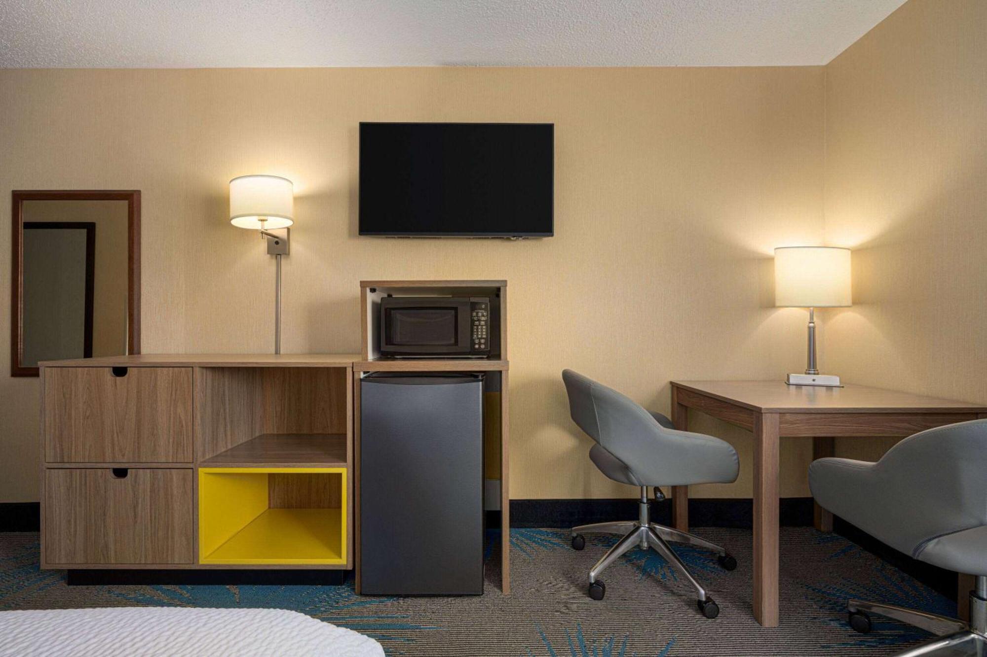 Days Inn By Wyndham Carbondale Eksteriør bilde